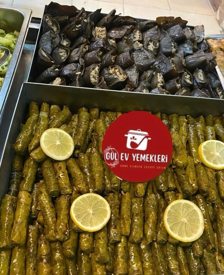 Dolmalar ve Pilav